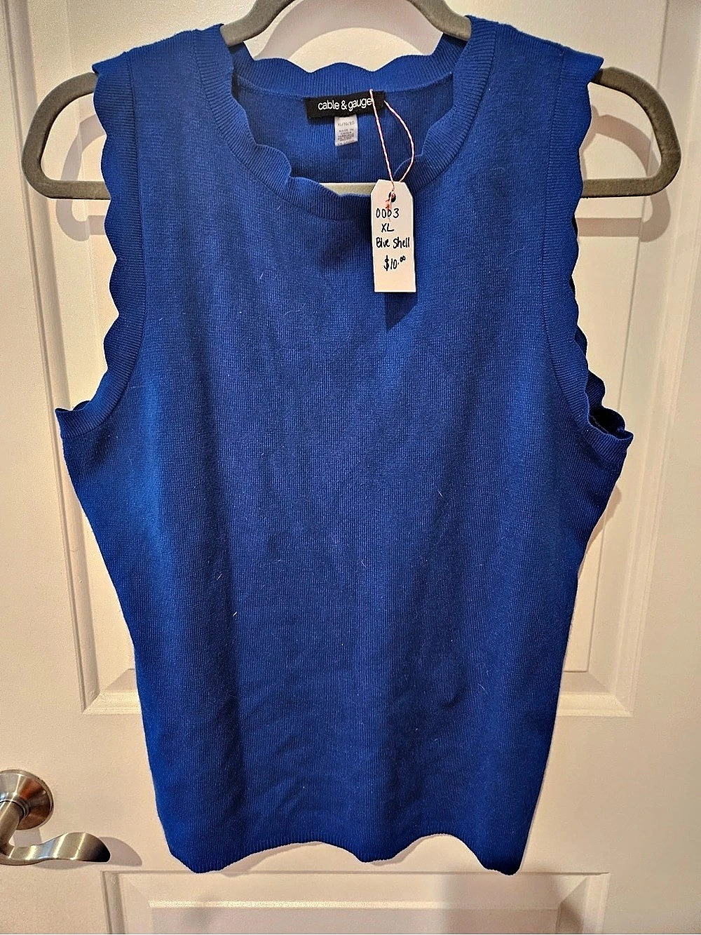 Cable & Gauge Blue Sleeveless Top Size XL